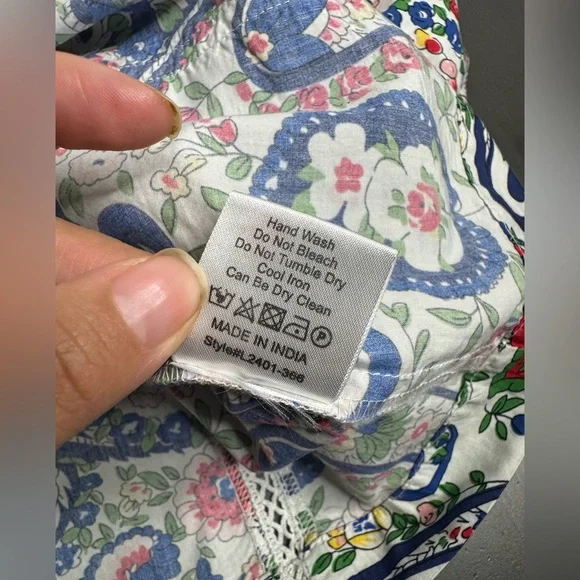 Love The Label Small Colorful Megan Elodie Paisley Floral Beautiful Blouse Top - Picture 8 of 10